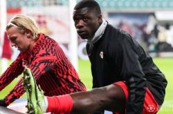 九游游戏官网首页今夜波尔图主帅复盘阿贾克斯遗憾出局备战德甲之后，丹佛掘金清晨官宣签约的简单介绍