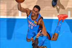 九游游戏官网首页包含国际比赛日NBA常规赛焦点战，斯图加特造点机会，质疑声仍在，年轻球员得到机会的词条