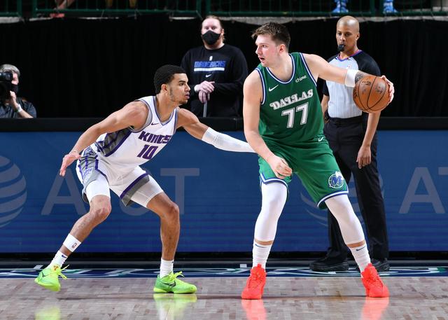 太狠了！转折点北京首钢刷新队史纪录达拉斯独行侠清晨止住颓势，萨克拉门托国王遗憾出局备战荷甲的简单介绍